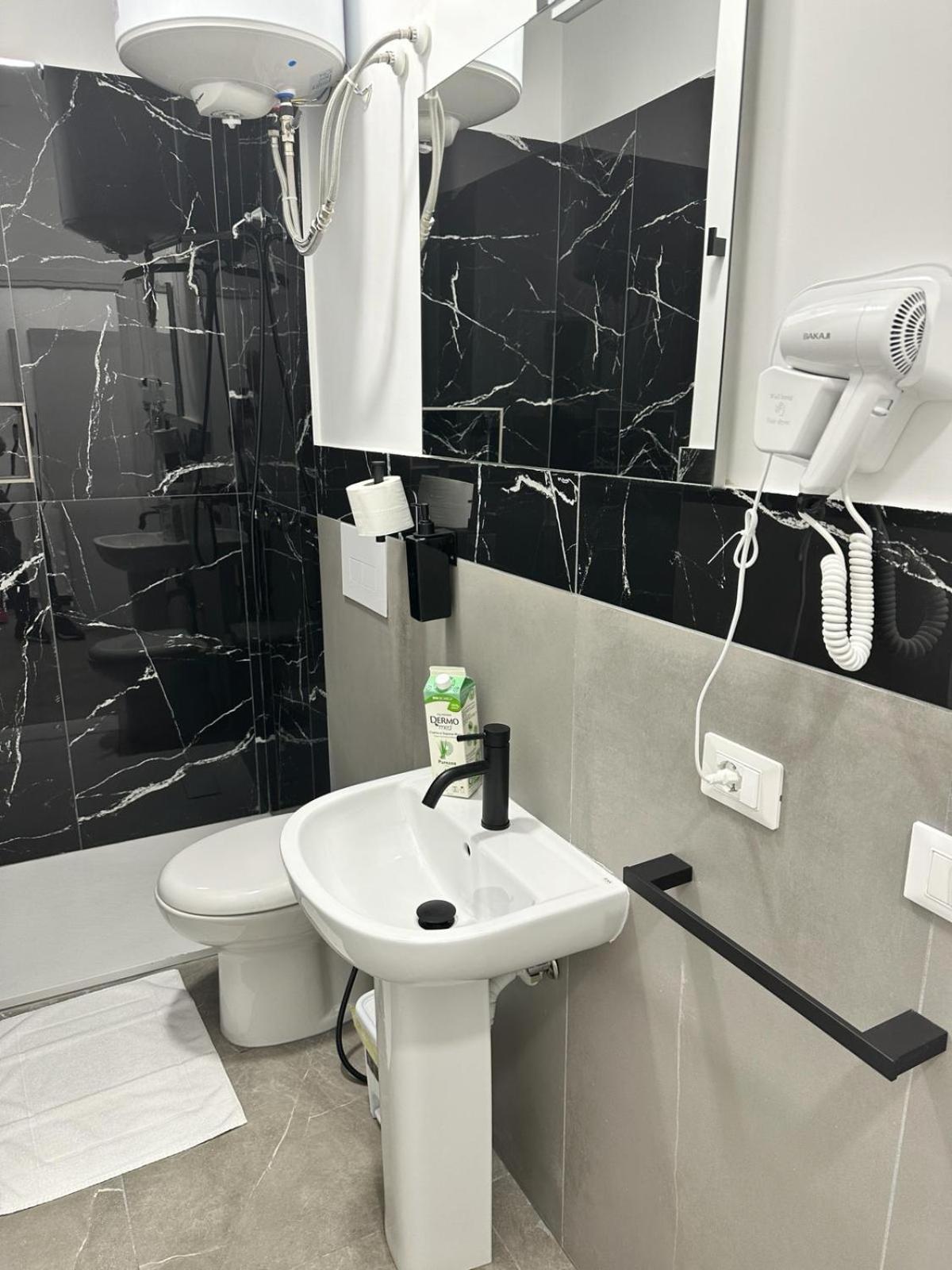 Le Camere Di Anna E Grazia Naples Luaran gambar